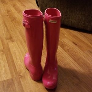 Hunter boots tall size 8 pink